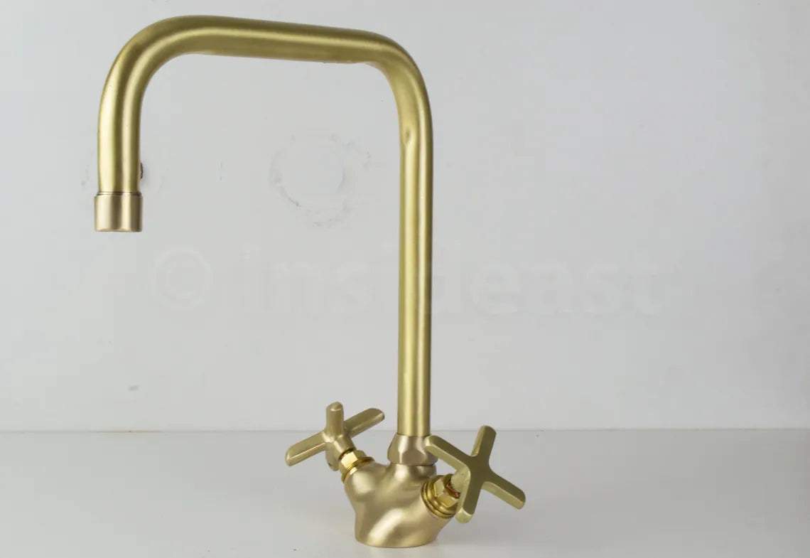 Single Hole Bathroom Faucet - Antique Brass Bathroom Faucet