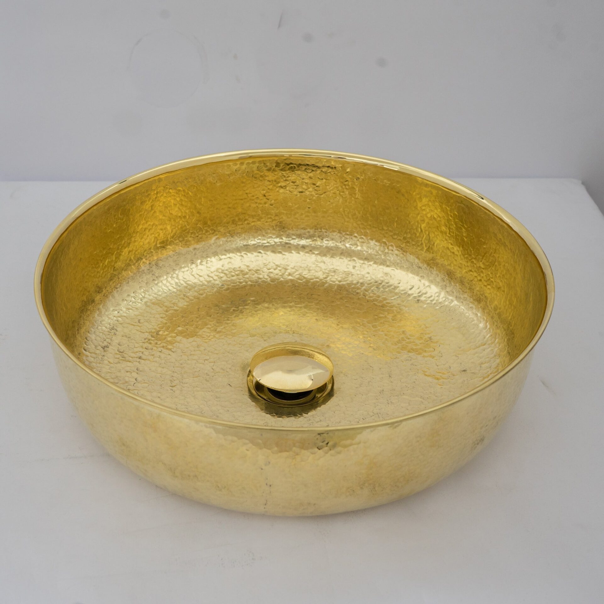 Unlacquered Hammered Brass Countertop Washbasin, Solid Brass Bathroom Vessel Sink